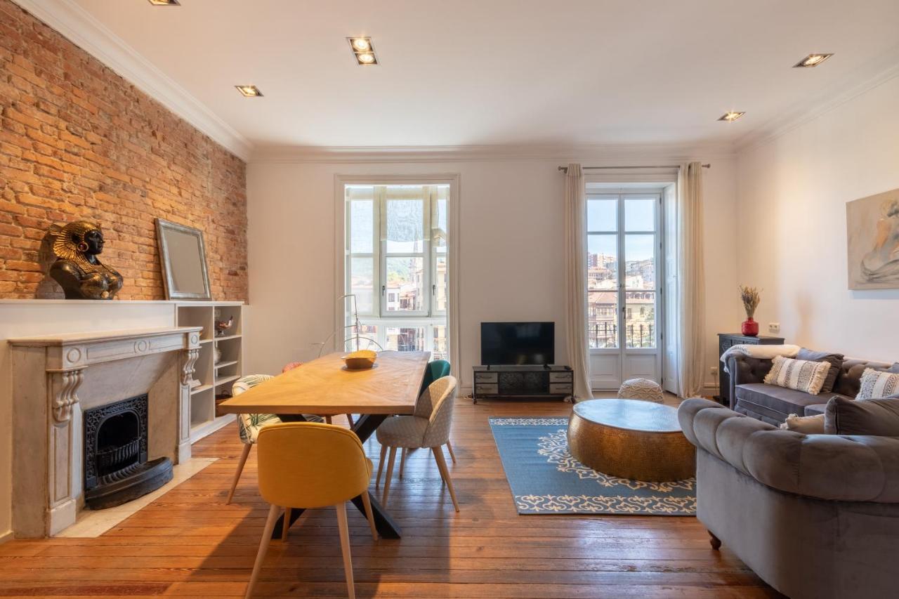 Confort Y Diseno Con Vistas Al Casco Viejo Bilbao Eksteriør billede